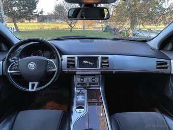 Jaguar XF 2.2d ID4 140kw 190ps • Automatic F1 • Luxury • - 9