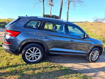 Škoda Kodiaq 1.5 TSI DSG style výbava,kessy,led,kamera - 9