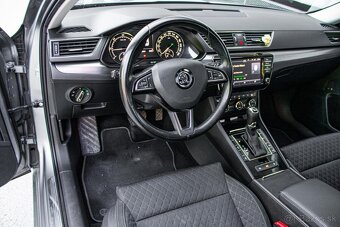Škoda Superb 2.0 TDI 190k 4x4 Style DSG - 9