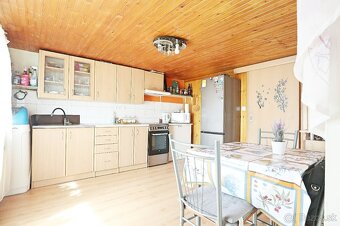 ZNÍŽENÁ CENA - RD v krásnom prostredí - nízke náklady - 9