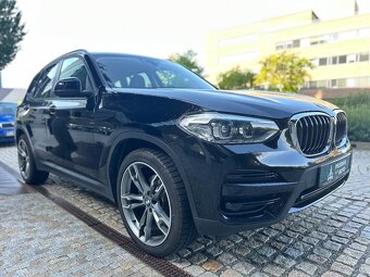 BMW X3 2.0 xDrive 140kW NEHAVAROVANÉ VOZIDLO - 9