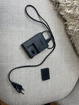 Predám foťák zrcadlovku Canon 250d, nepoužitá - 9