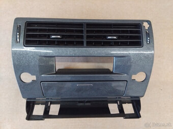 výduchy kúrenia Citroen C4 - 9