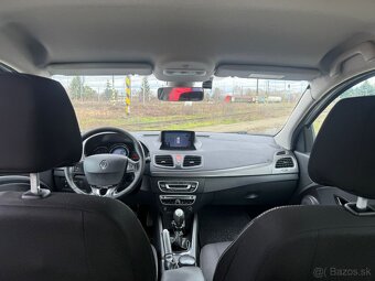 Renault Fluence - 9