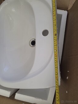 UMYVADLO DO KÚPEĽNE JIKA - 9