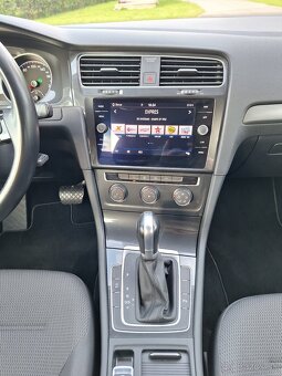 Volkswagen golf 1.6 85kw DSG - 9