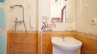 Na predaj - 2i byt s loggiou - Rajec - 9