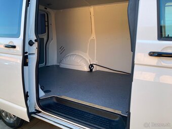 Volkswagen Transporter T5 - 9