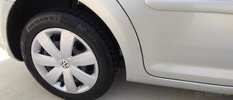 Volkswagen Touran 1.6 TDi 77kW - 9