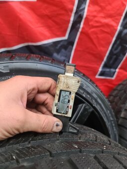 5x112 R18 8,0J ET50 + ZIMNE PNEU 225/40 R18 - 9