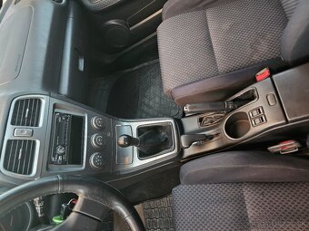 Subaru impreza 1.5i 4x4 LPG - 9