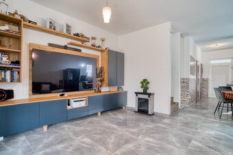 Na predaj priestranný 4-izbový rodinný dom v Bernolákove - 9