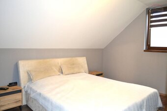 Predaj rodinného domu s možnosťou ponikania v kúpeľnom meste - 9