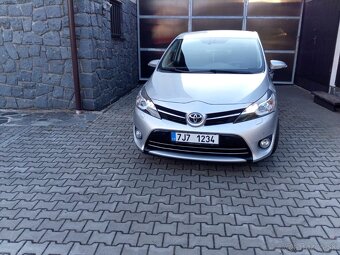 Toyota Verso D.4-D 91kW - 9