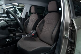 Peugeot 2008 1.2 60kW, manuál, 2013 - 9