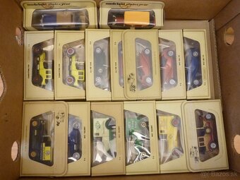 Matchbox Models of Yesteryear - 9