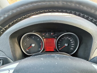Predám Ford S-max - 9