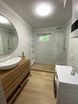 PRENÁJOM -KALVÁRIA 2-IZB.BYT - 9