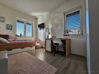 MODERNÝ 4-IZBOVÝ DOM S TEPELNÝM ČERPADLOM - 9