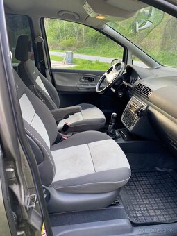 VW Sharan - 9