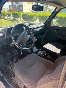 Lada Niva 1.7i - 9