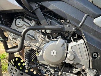 Predám Suzuki DL 650 V Strom (2009) - 9