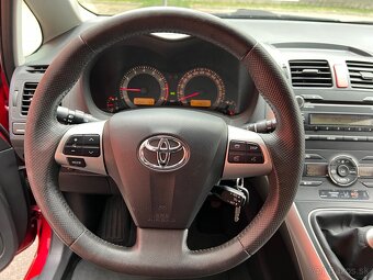 Toyota Auris 1.6 I Valvematic 97kW - 9
