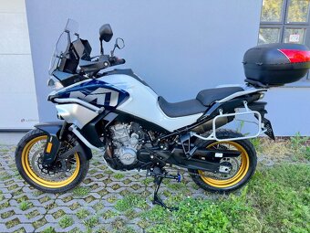 CFmoto mt 800 explore - 9
