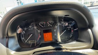 Škoda Octavia 1.6 SR - 9