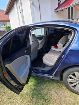 Volkswagen passat B6 sedan Highline - 9
