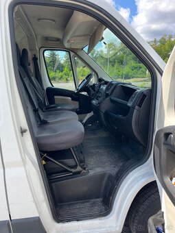 PEUGEOT BOXER 2,2 L1H1 10/2011 - 9