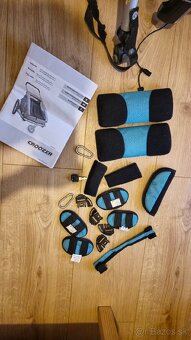 Cyklovozík Croozer + lyžiarský set - 9