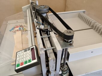 Stohová rezačka PAPÍRU KARTONU- IDEAL, nůžky, strihač papíru - 9