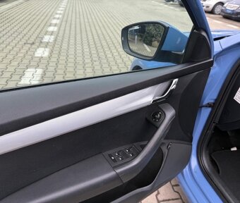 Škoda Octavia 2.0 TDi Elegance 4x4 - 9