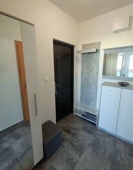 Na prenájom garsónka na začiatku Petržalky - 9