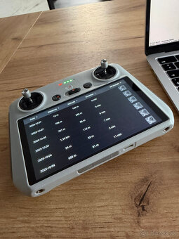 DJI Mini 3 - 9
