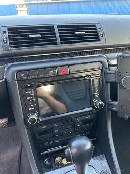 Audi S4 b6 Avant 4.2 V8 LPG – 2004 – čierna metalíza - 9