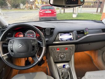 Predám Citroën C5 r.v. 2010, 120kW, 2.0 HDi, 16V - 9