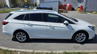 Opel Astra Sport Tourer ST 1.6 CDTI S S 110k ECOTEC Dynamic - 9