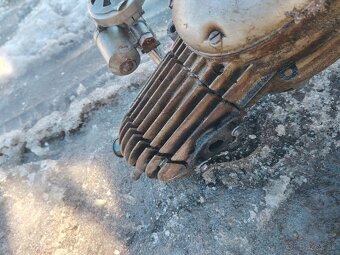 Predám dva krát motor pionier - 9
