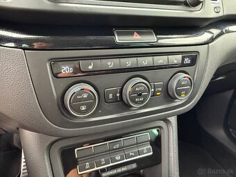 Volkswagen Sharan 2.0 TSI DSG - 9