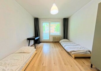 Na predaj priestranný 4-izbový byt po rekonštrukcii – Nitra - 9