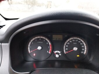 Kia Rio 1,4/ 16v - 9