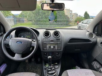 Predám Ford Fiesta 1.2 - 9