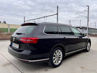 VW Passat Hightline model 2018 Panotama Bez AD blue - 9