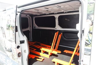 Renault Trafic 2.0dCi 107kW 145k M6 L2H1 3 miestny 03/2021 - 9