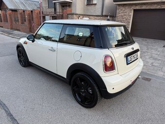 MINI COOPER - 9