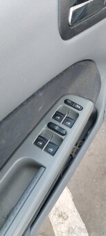 Oktavia 1.6 benzin 74kw nova ek. - 9