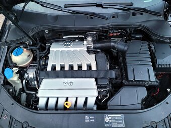 VW Passat 3.2 184KW 4-Motion - 9