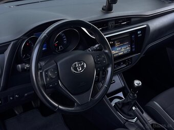 Toyota Auris 1.6 l Valvematic Executive - 9